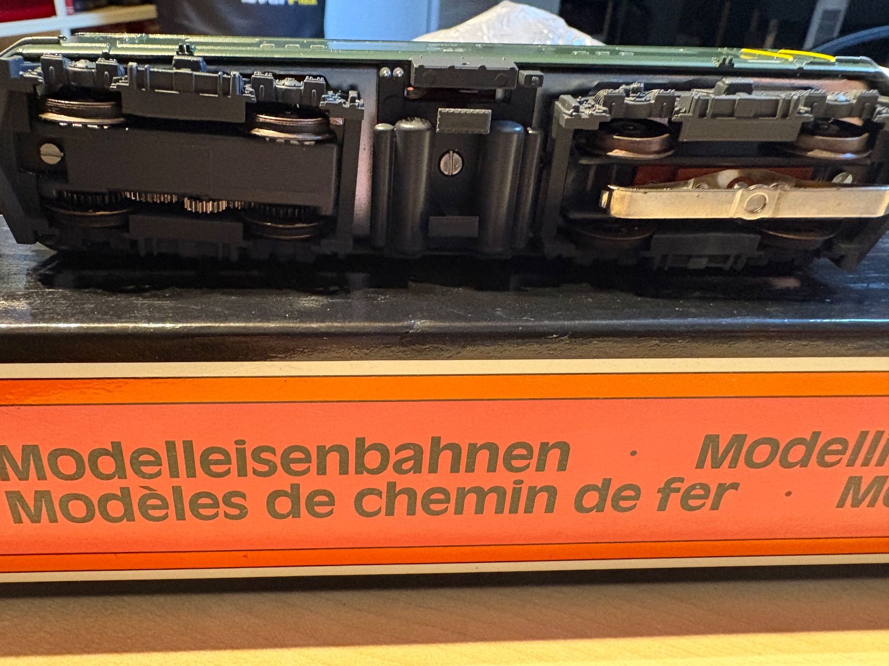 Hag Modellini di ferrovie: Hag 248, Re4/4I verte TEE, 10048 – Nuovo (secondo la descrizione) da Corcelles Payerne venduto da Pierre66 3