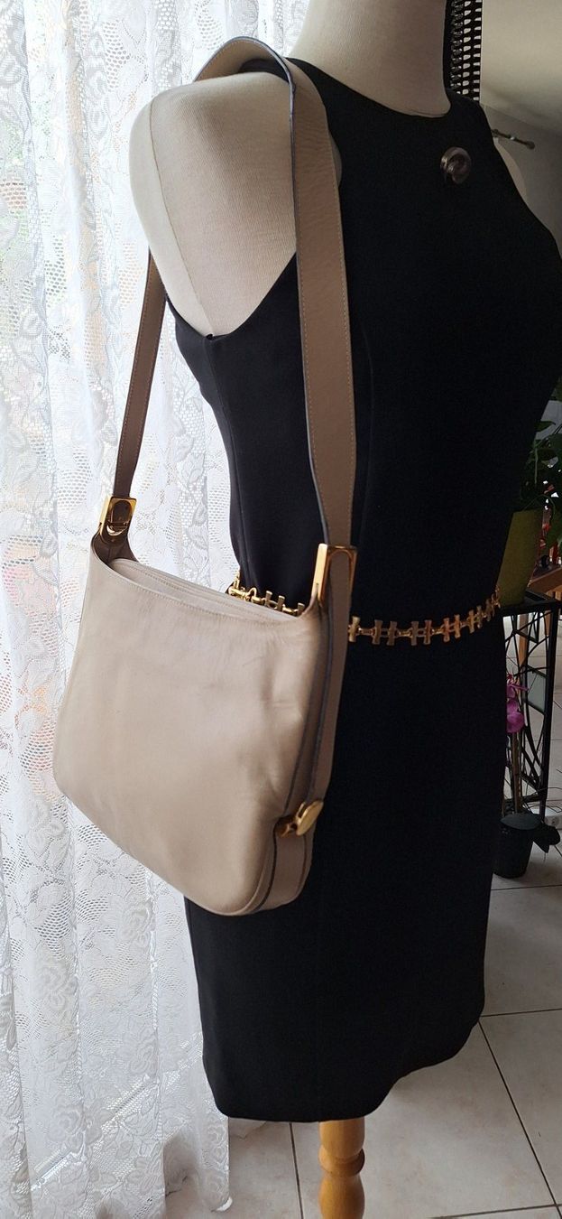 Borse da donna: Sac beige Vintage – Usato da St-Triphon venduto da Jldr0