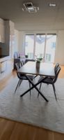 Set of 4 Stylish Chairs