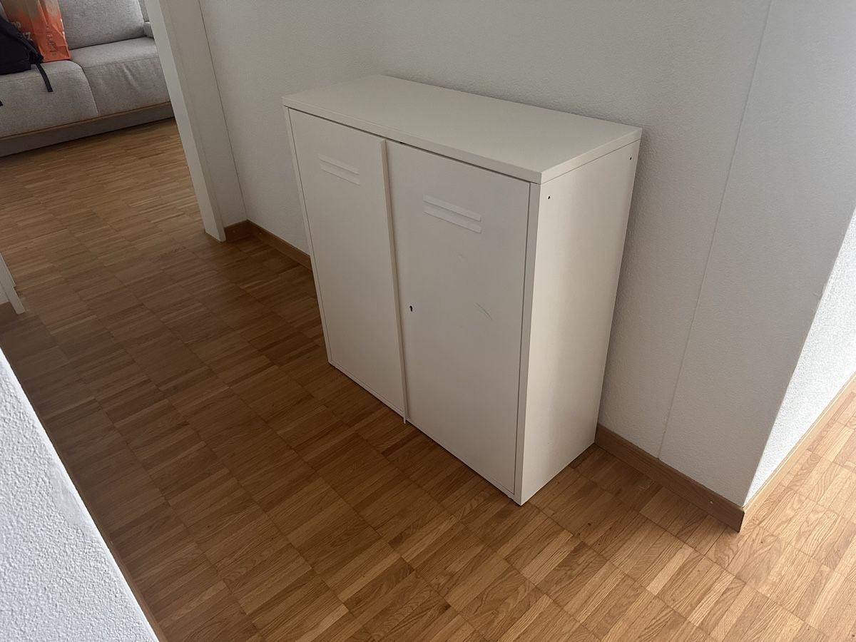 Ikea Schränke: Ikea Ivar (Metall Schrank) – Gebraucht aus Zug von sourbeef 5