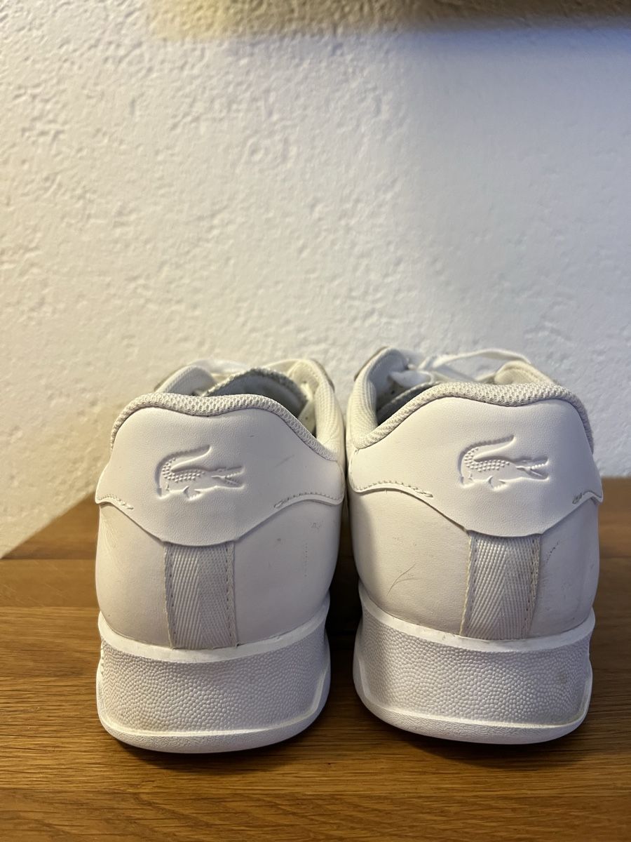 Lacoste Scarpe da uomo: Herren Sneaker Lacoste weiss Grösse 46 – Usato da Chur venduto da ZATO 3