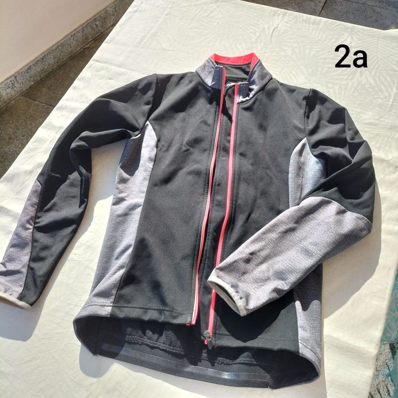 Lotti di vestiti: Abbigliamento ciclismo donna – Usato da Locarno venduto da fer_rh7r 2
