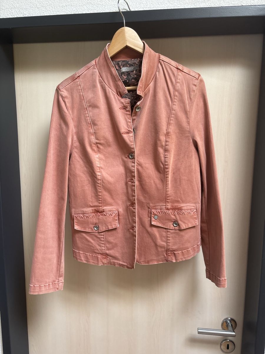 Nile Giacche: Neuwertige Nile Jacke Gr. M – Usato da Felsberg venduto da muglinag13