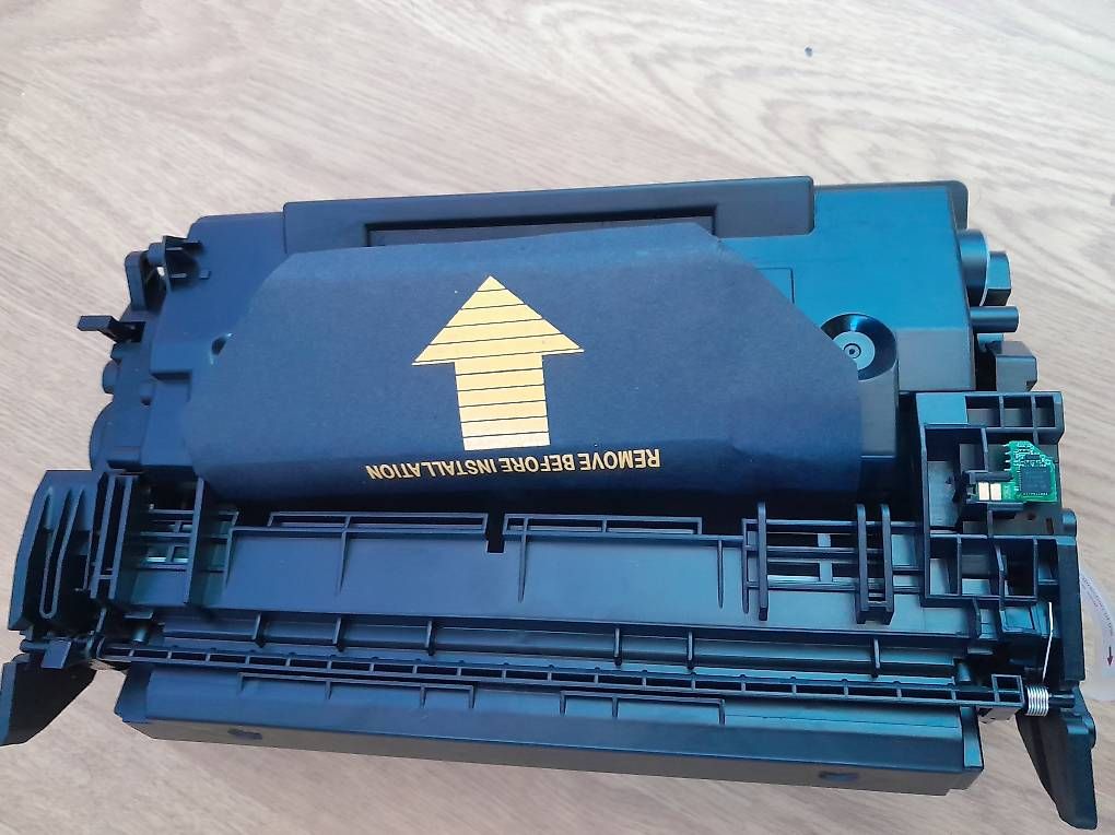 Hewlett Packard Cartucce per stampanti & toner: Toner CF226X – Nuovo e nell'imballaggio originale da Berg SG venduto da vik_nfn8