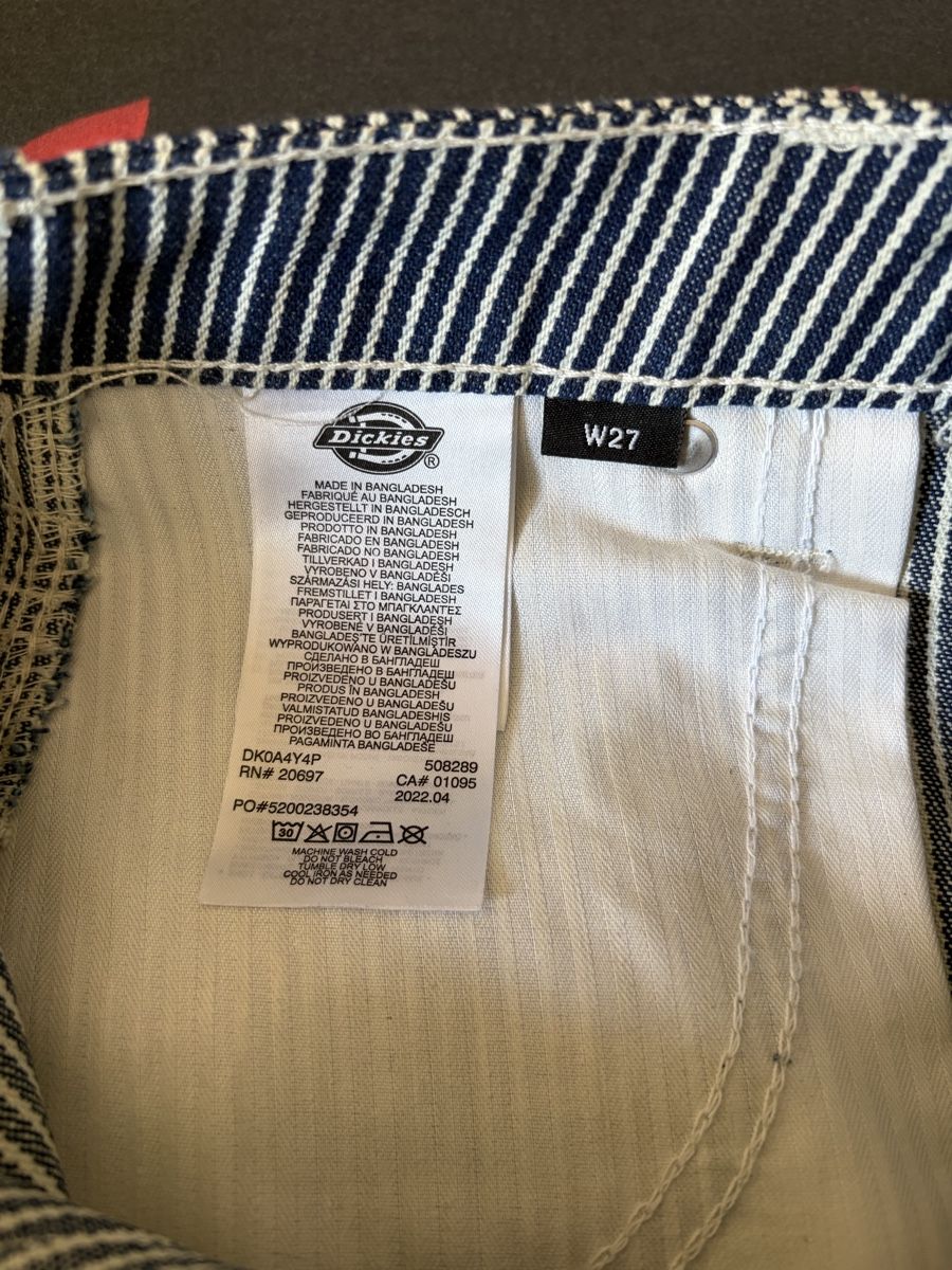 Dickies Pantaloni: Pantalon Dickies Carpenter rayé bleu/blanc - Taille 27 – Usato da Biel/Bienne venduto da lisalrh 6