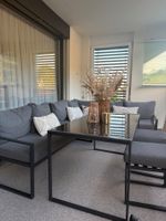 Moderne Gartenlounge in Anthrazit