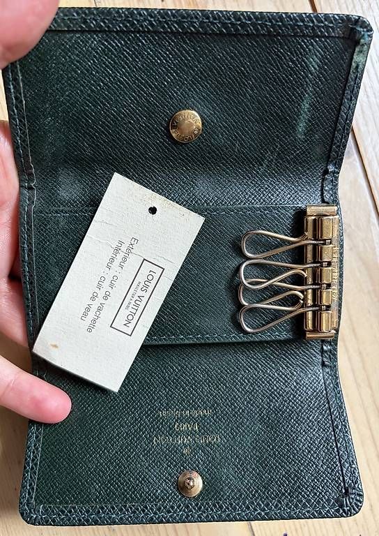 Louis Vuitton Porte-clés: Louis Vuitton Key Holder – D'occasion à Kesswil par canvas12 1