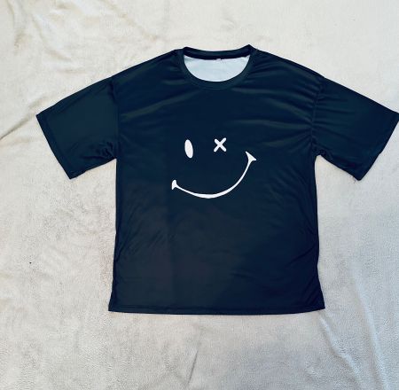 T-Shirt Gr. XL schwarz mit Smiley, einmal getragen, wie neu