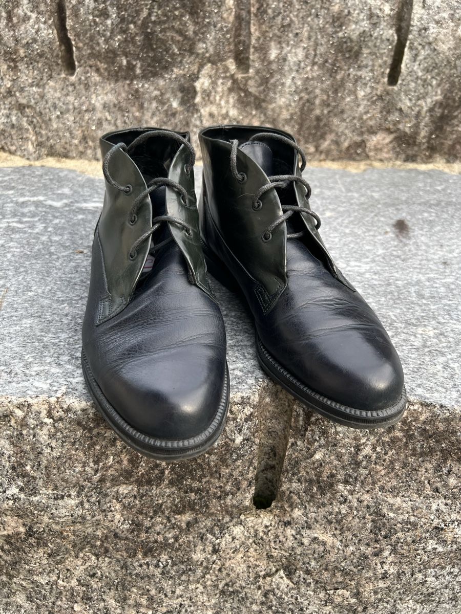 Scarpe da donna: Schnürschuh halbhoch 3-farbig – Usato da Betschwanden venduto da Dognose