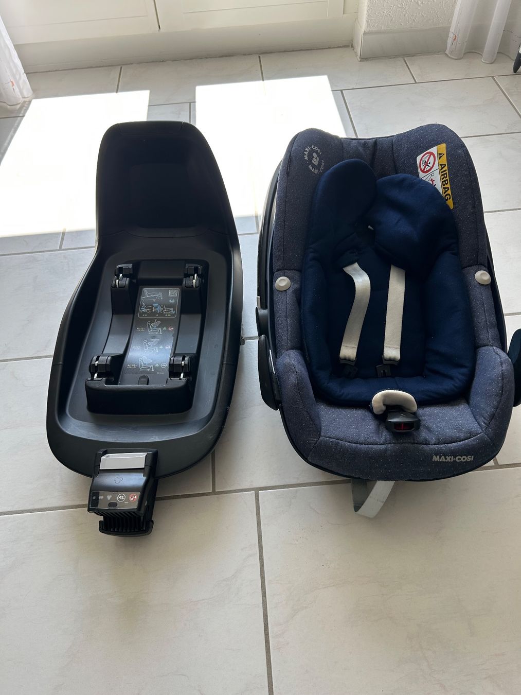 Maxi-Cosi Auto-Kindersitze: Maxi-Cosi Pebble Pro Babyschale mit Isofix – Gebraucht aus Siglistorf von ale_h88 1
