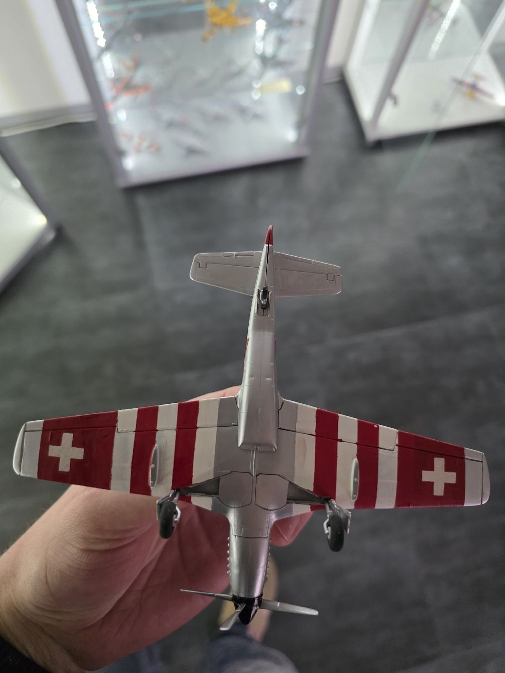 Kit di modellismo & Modellini statici: P51B 1/72 – Nuovo (secondo la descrizione) da Lentigny venduto da kev_j2xf 1