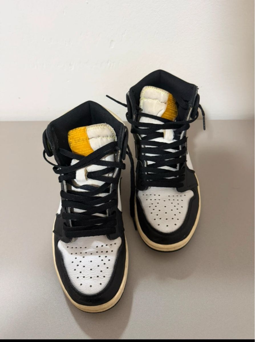 Jordan Scarpe da uomo: jordan 1 retro high white black volt university gold  – Usato da Vich venduto da yva_pgr7 3
