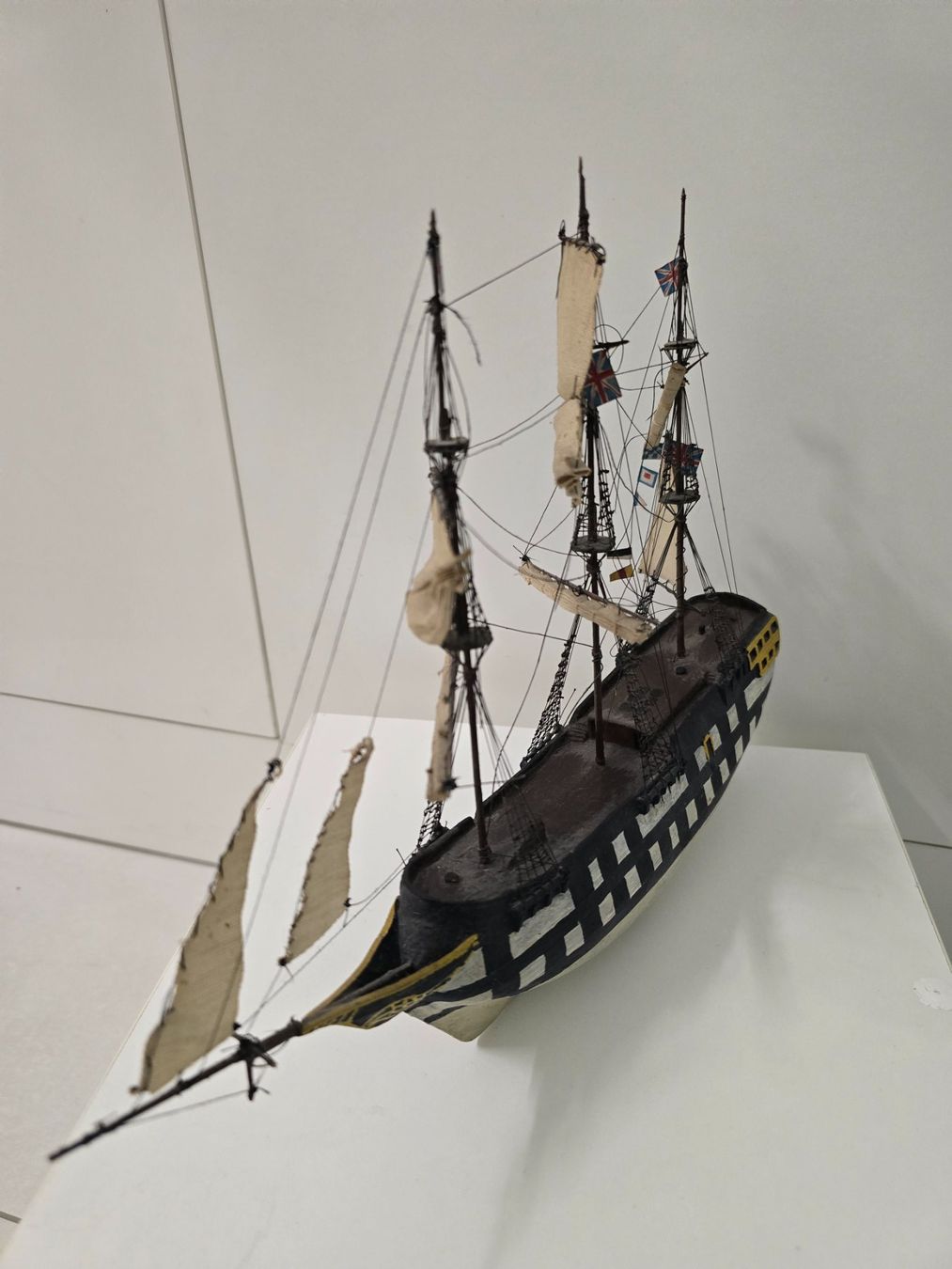 Kit di modellismo & Modellini statici: Schiffsmodell, Antik Segelschiff, Holz, Deko – Usato da Zofingen venduto da Loop_ReSale 3