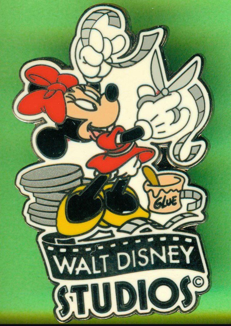 Disney Placchette & Badge: Disney   MINNI  Walt Disney Studios – Usato da Winterthur venduto da Sammleroase