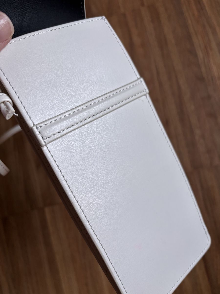 Celine Taschen für Damen: Celine Tasche. Etui. – Gebraucht aus Luzern von lor_x8hx 5