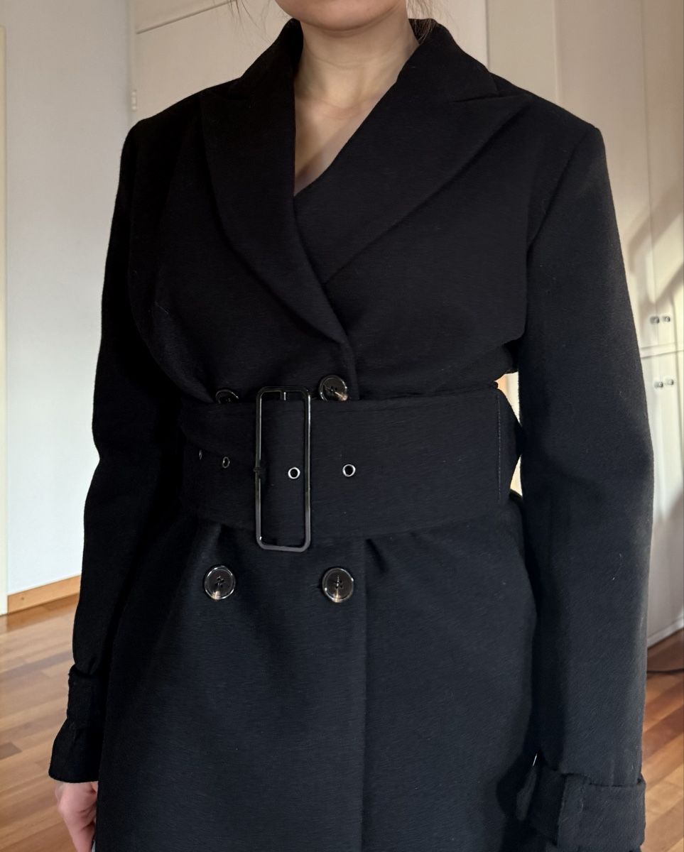 Mäntel: Elegant short coat with thick belt – Gebraucht aus Zürich von eli_t8nw