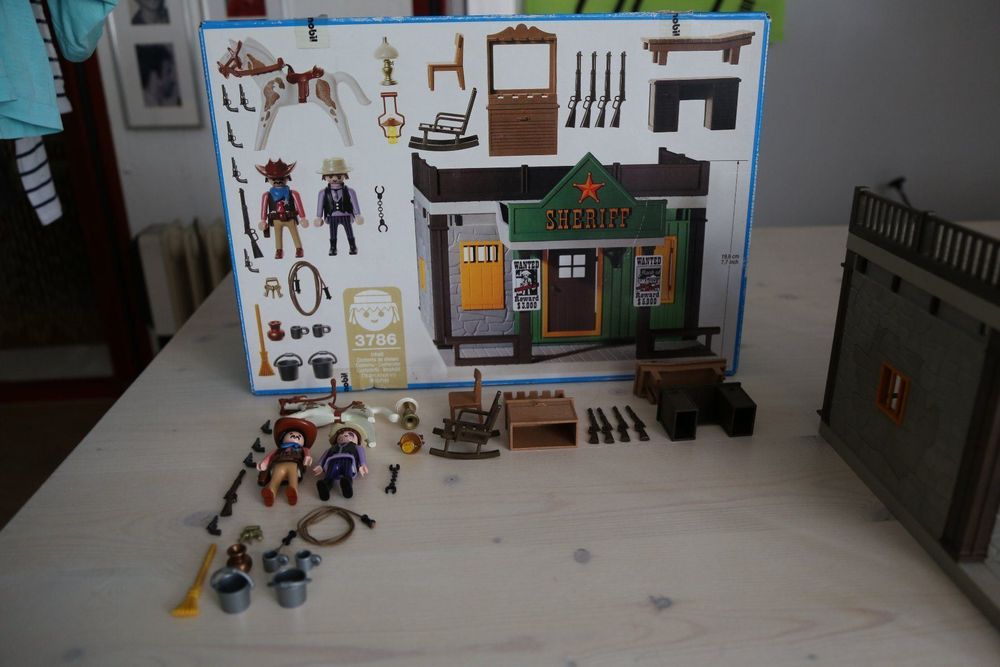 PLAYMOBIL Western B3211 - Muro Pieno Verde Per Ufficio Dello Sceriffo 3786 (Usato)