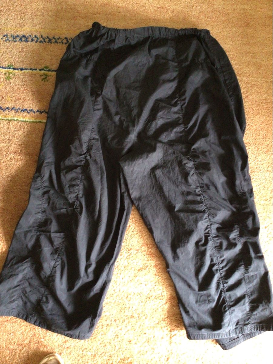 Rundholz Pantaloni: Rundholz Gr. L. bequem und luftig, – Usato da Riedikon venduto da Winter21. 4