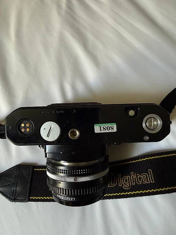 Appareil photo: Nikon Analog FE2 + Nikon L37c / 52mm Lens – D'occasion à Lachen SZ par mar_pc6x 3