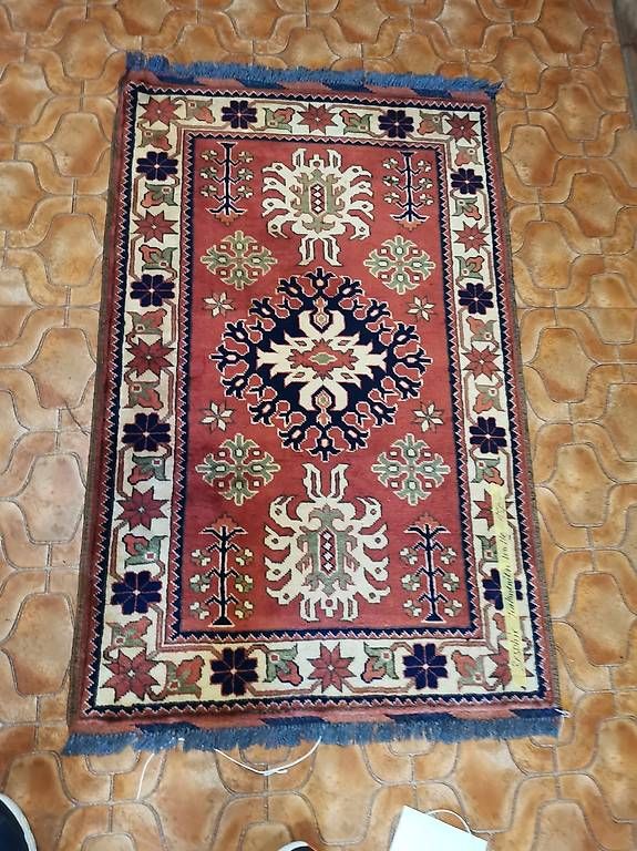 Tapis: Beschir Teppich, Türkischer Teppich, Orientteppich – D'occasion à Wiedlisbach par materialkreislauf