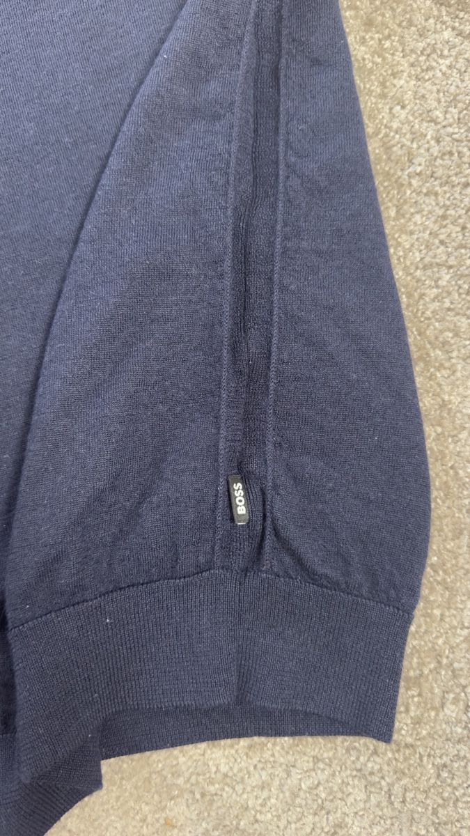 Hugo Boss Pullover & Sweatshirts: BOSS Pull Herren Pullover 100% laine/wolle M – Gebraucht aus Vuippens von Anna_as 3