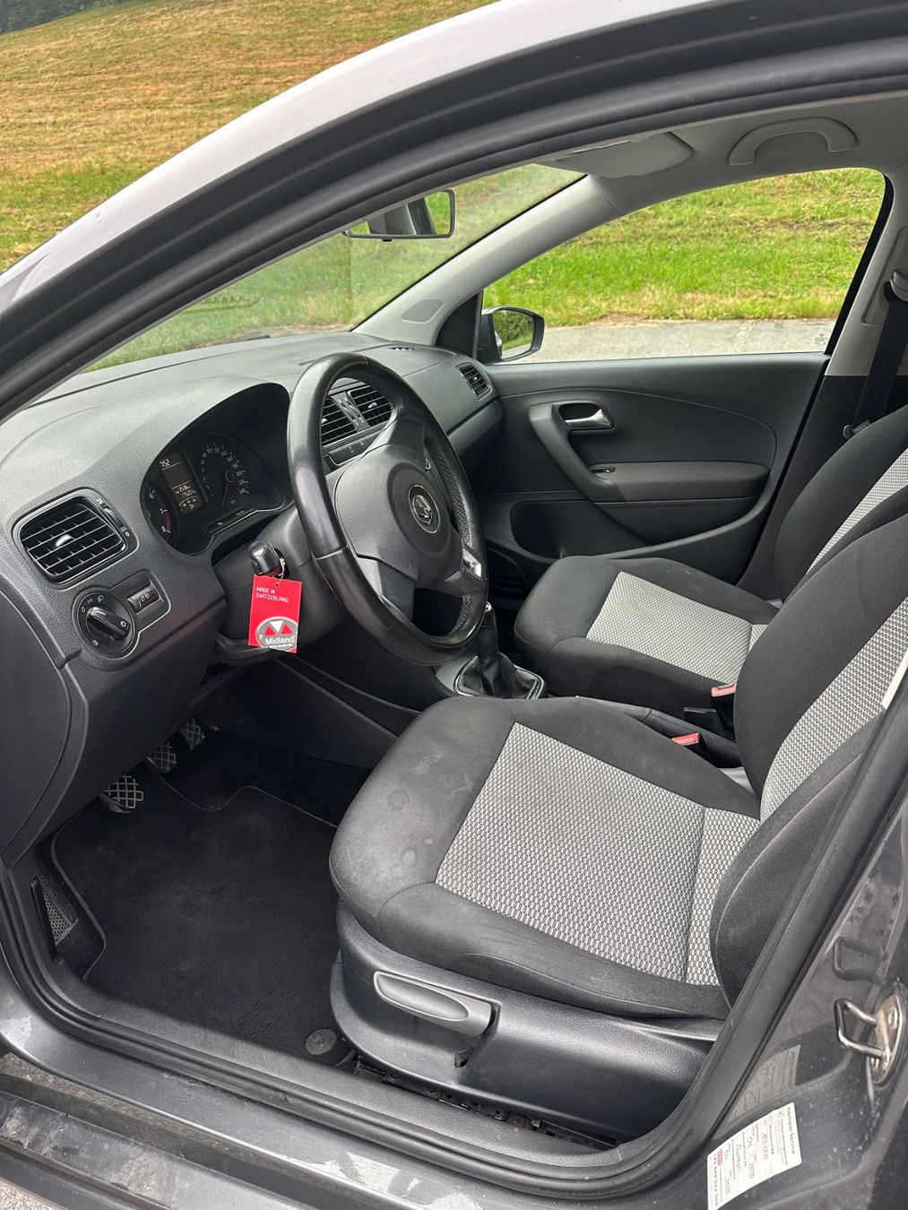 VW Automobili: VW Polo 1.4 16V Trend – Usato da Einsiedeln venduto da blue-monkey 8