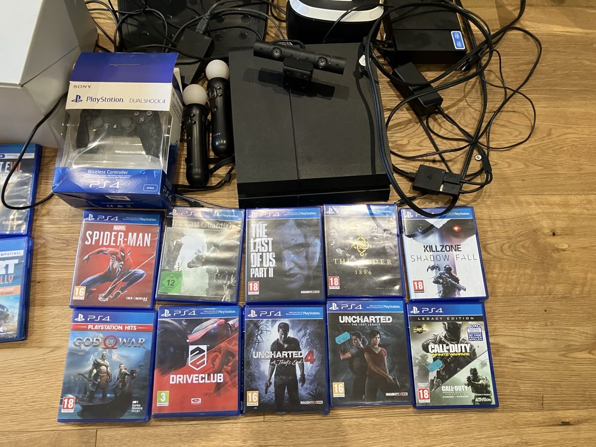 Sony Konsolen: PlayStation 4  full set – Gebraucht aus Bern von gos_v7yj 3