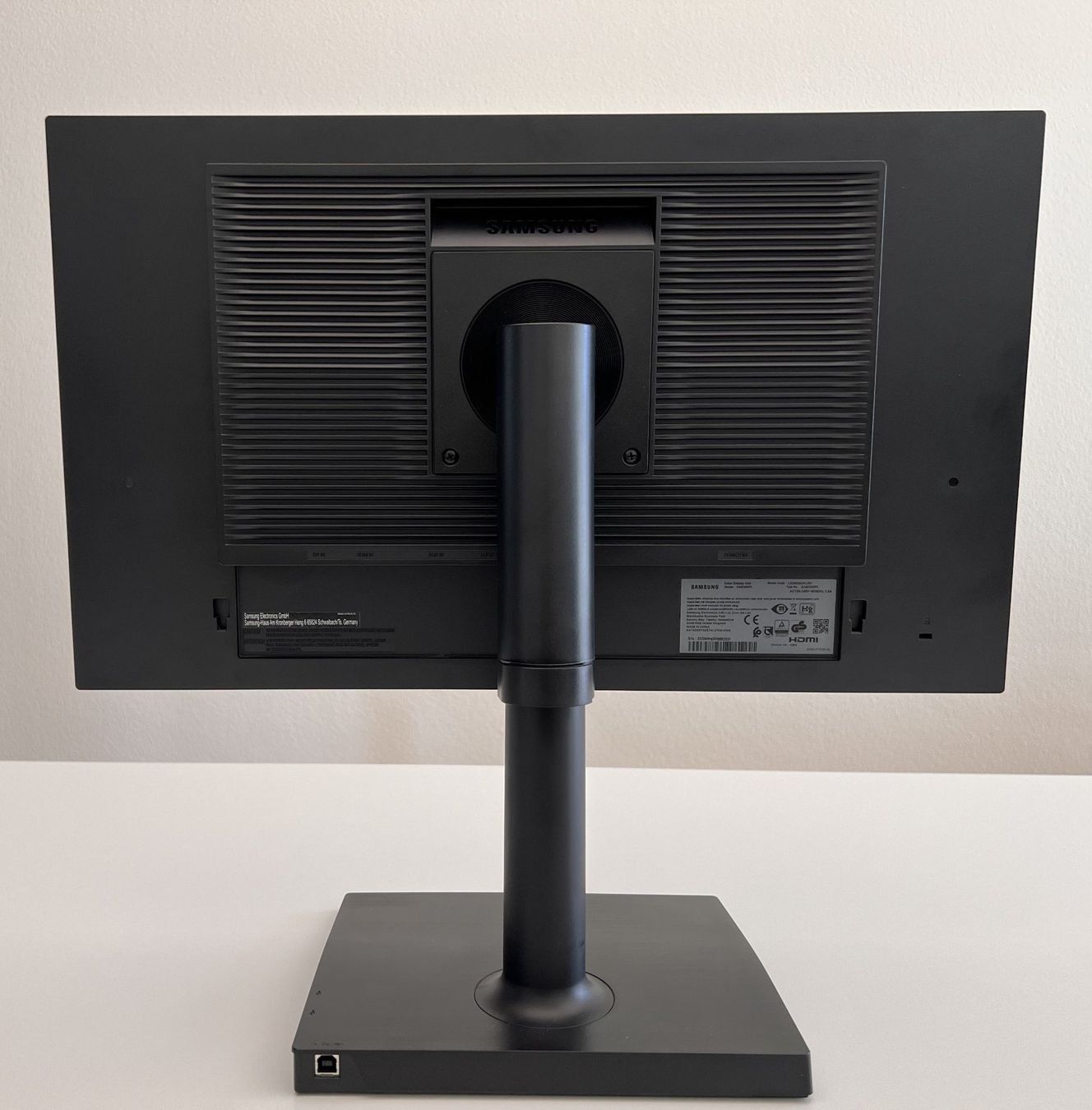 Samsung Ecrans: Monitor Samsung (S24E 650PL) – D'occasion à Unterengstringen par alex.misinko 2