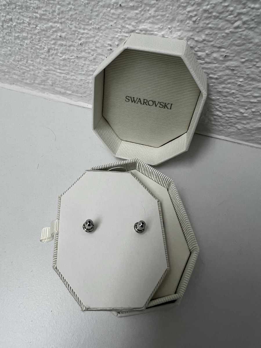 Swarovski Orecchini pendenti & Orecchini a lobo: Swarovski Ohrringe NEU und Originalverpackt – Nuovo e nell'imballaggio originale da Jona venduto da n.ferrari 2