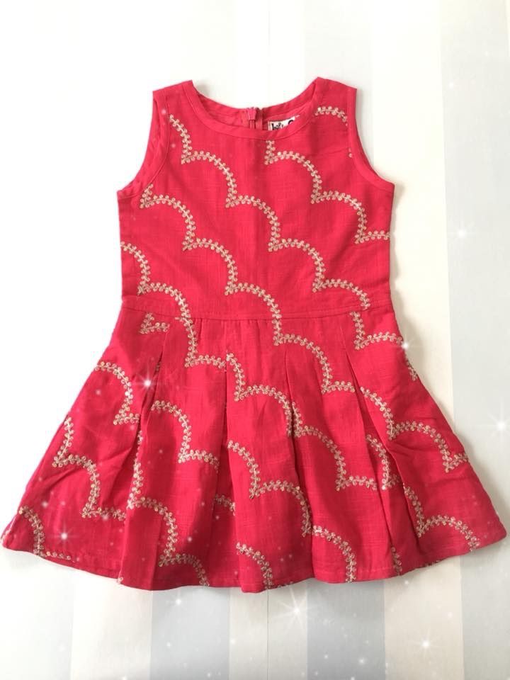 Robes et jupes: LOFFF robe 146/152cm – Neuf (Voir description) à domdidier par picolo99 3