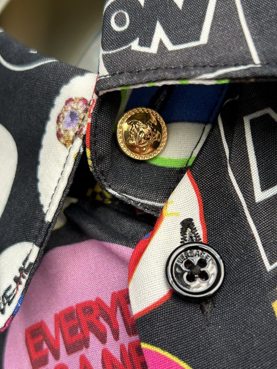 Versace Camicie: Versace Hemd schwarz bunt Print Grösse 44 Neu – Nuovo (secondo la descrizione) da Zürich venduto da iba_5svs 3