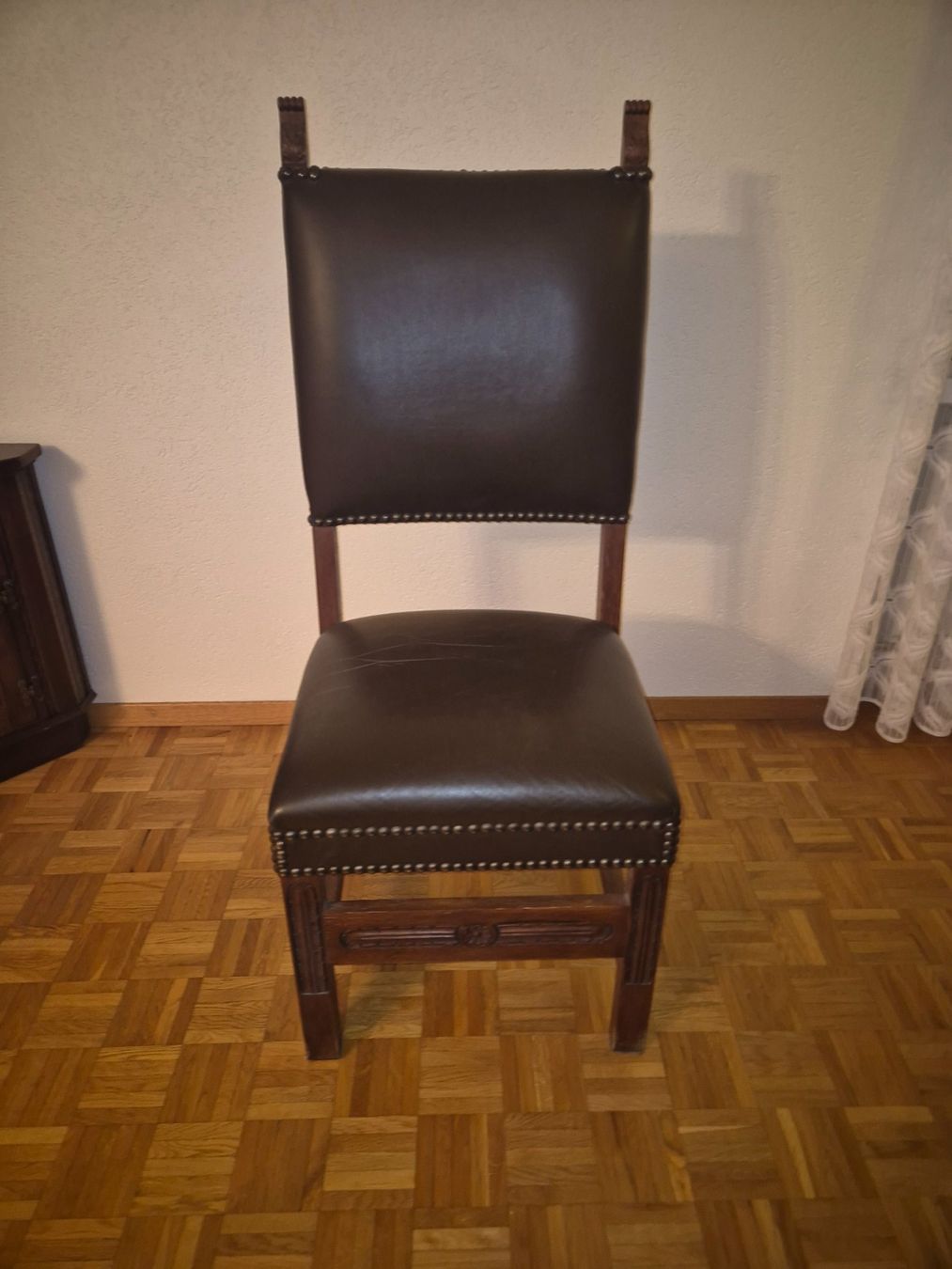 Set di tavolo e panche: Table a manger en chêne avec chaises – Usato da Tramelan venduto da marclem 6