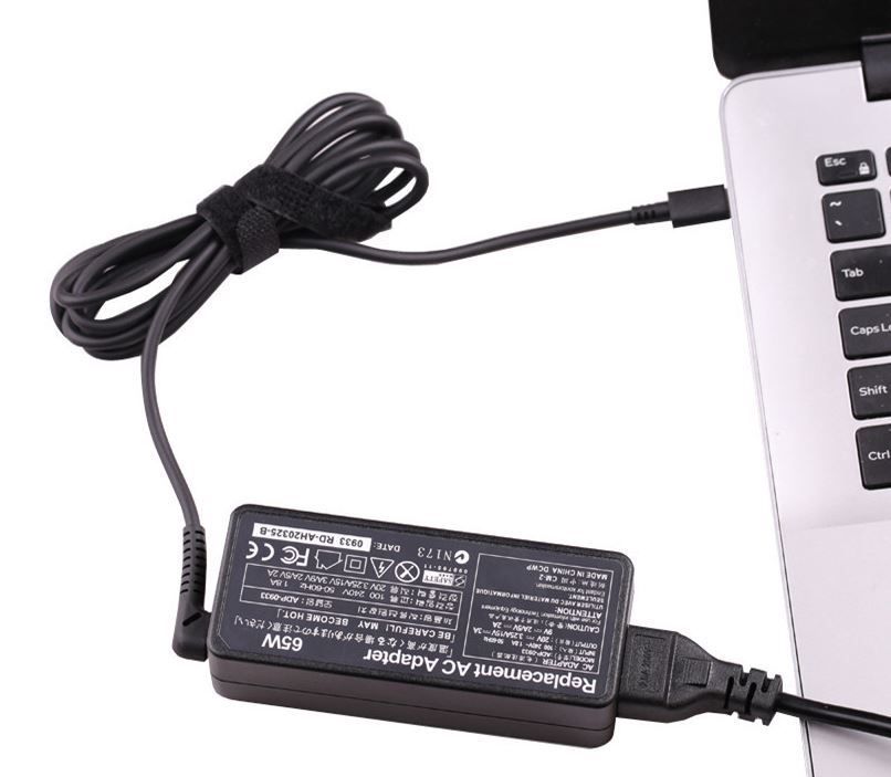 Ladegerät: USB-C-Ladegerät für Laptops 45W oder 65W – Neu und originalverpackt aus Unterägeri von RmOnline 4