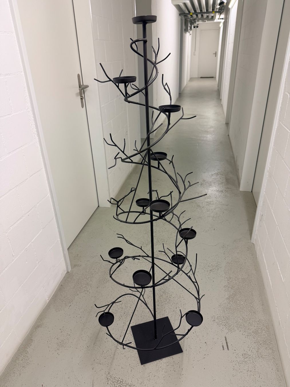 Alle Dekorationen: Weihnachtsbaum Metall (2 Stk.) – Gebraucht aus Reichenburg von batschli68