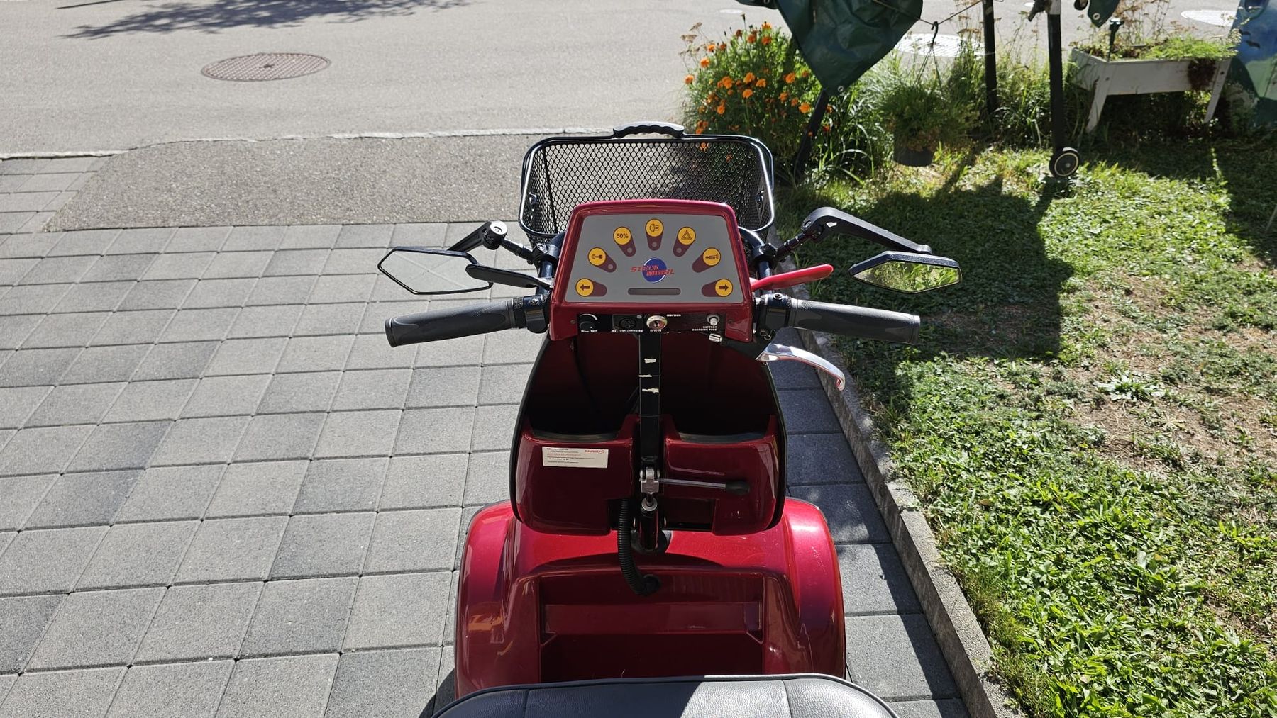 Elektromobile: Seniorenmobil – Gebraucht aus Neuenegg von Ferrari61 1