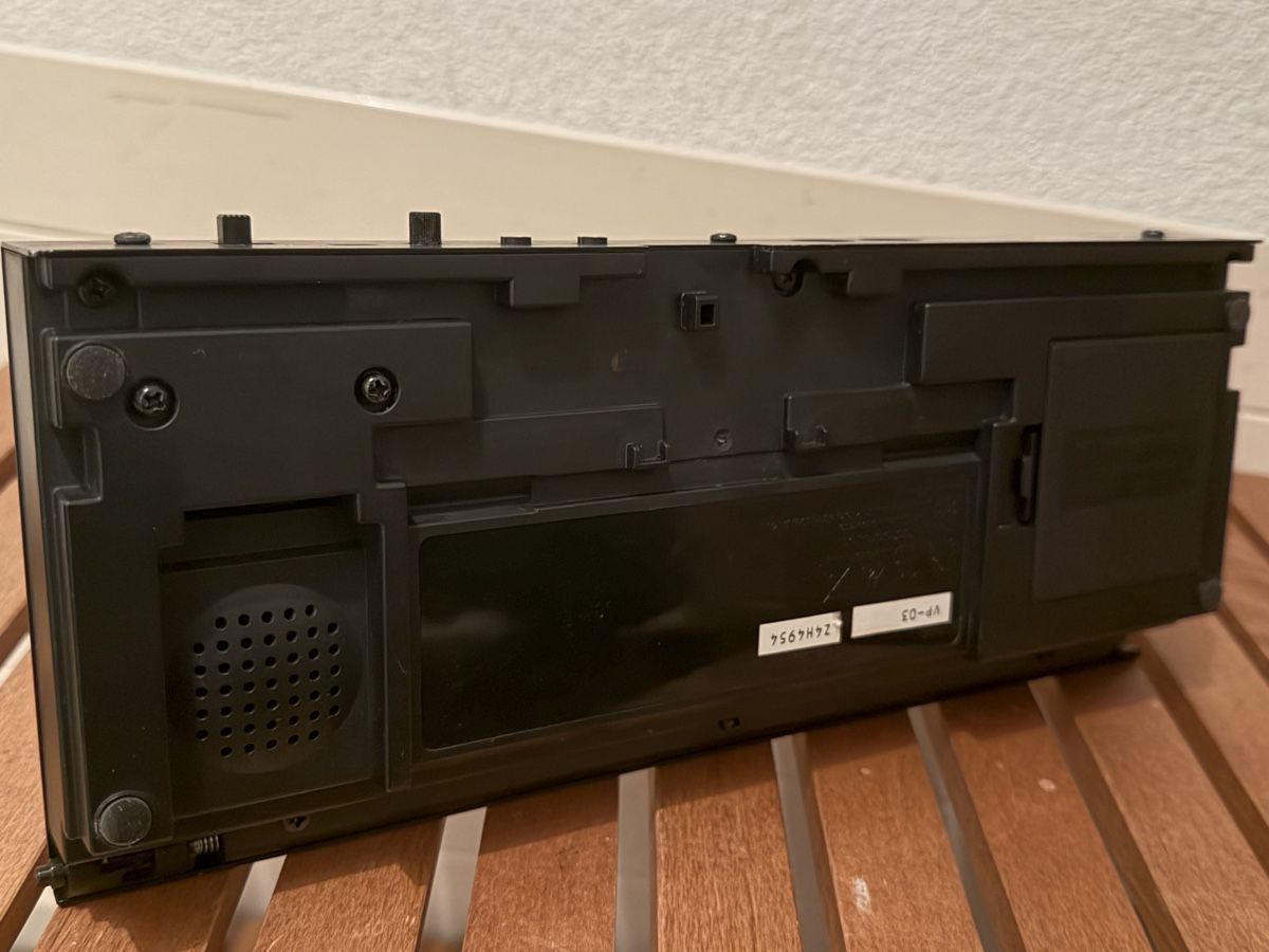 Roland Musikinstrumente: Roland Vocoder VP-03 – Gebraucht aus Camorino von CamperCommunity 3