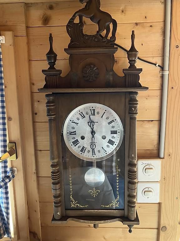 Orologi da terra & Orologi da parete: Wanduhren Regulatoren – Usato da Oberdorf SO venduto da Lanzinger 1