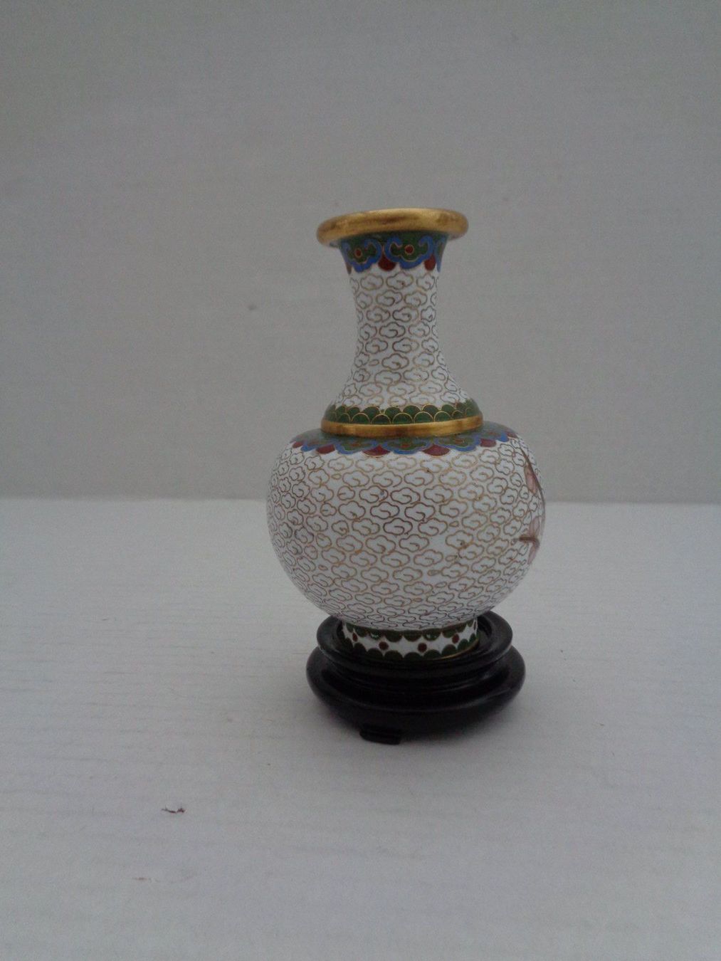Vasen & Gefässe: China Vase Emailltechnik mit Messing – Gebraucht aus Chur von omonia 1