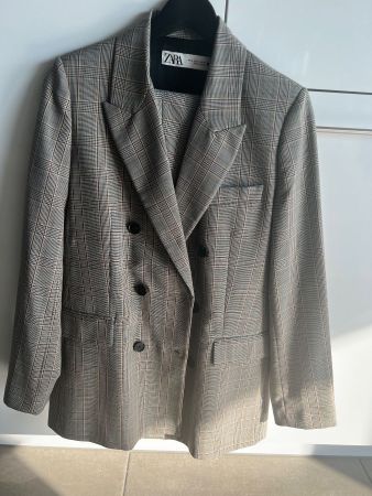 Zara Set (Blazer & Hose) Grösse M