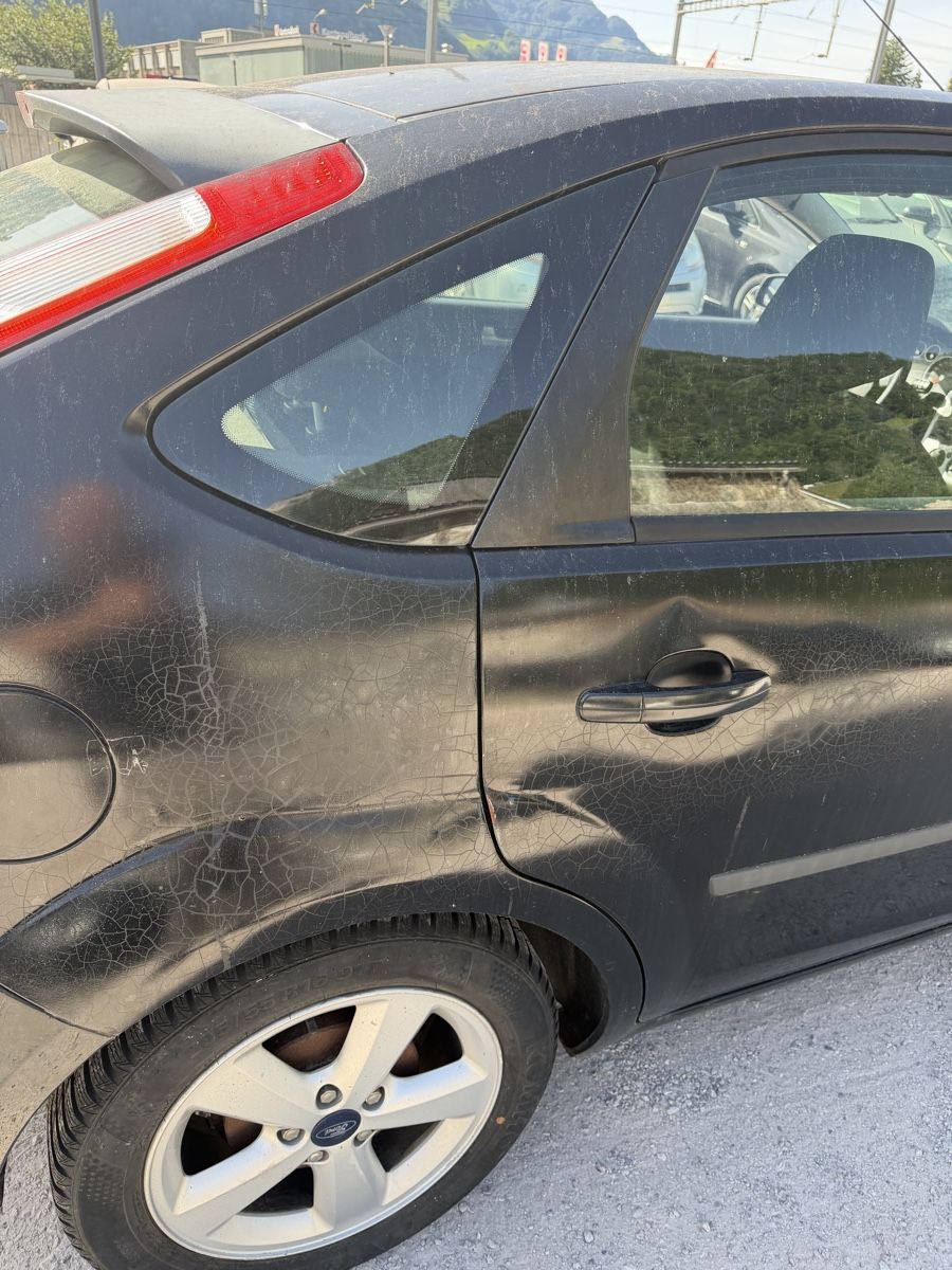 Ford Automobili: Ford Focus 1.6 Diesel B04 – Usato da Mollis venduto da BSL10 8