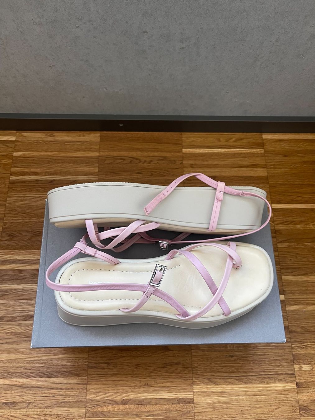 Vagabond Damenschuhe: Vagabond Pink Platform Sandals – Gebraucht aus Emmenbrücke von aba_87lz