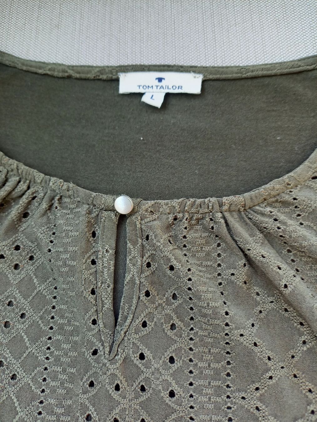Tom Tailor Top: Tom Tailor Top grün Grösse L 93% Polyester 7% Elasthan – Usato da Ruschein venduto da dom_nbr2 1