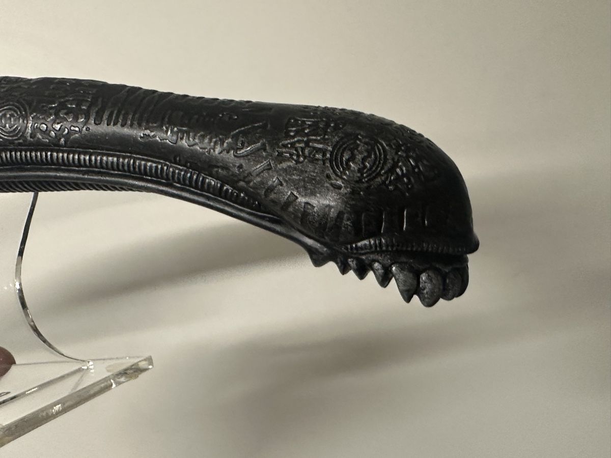 Spielzeuge: Original H.R.  Giger Alien Backscratcher Vintage – Gebraucht aus Schlieren von Moviepropde 7