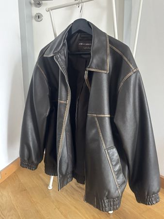 New Yorker oversized Kunstlederjacke/Bomberjacke 
