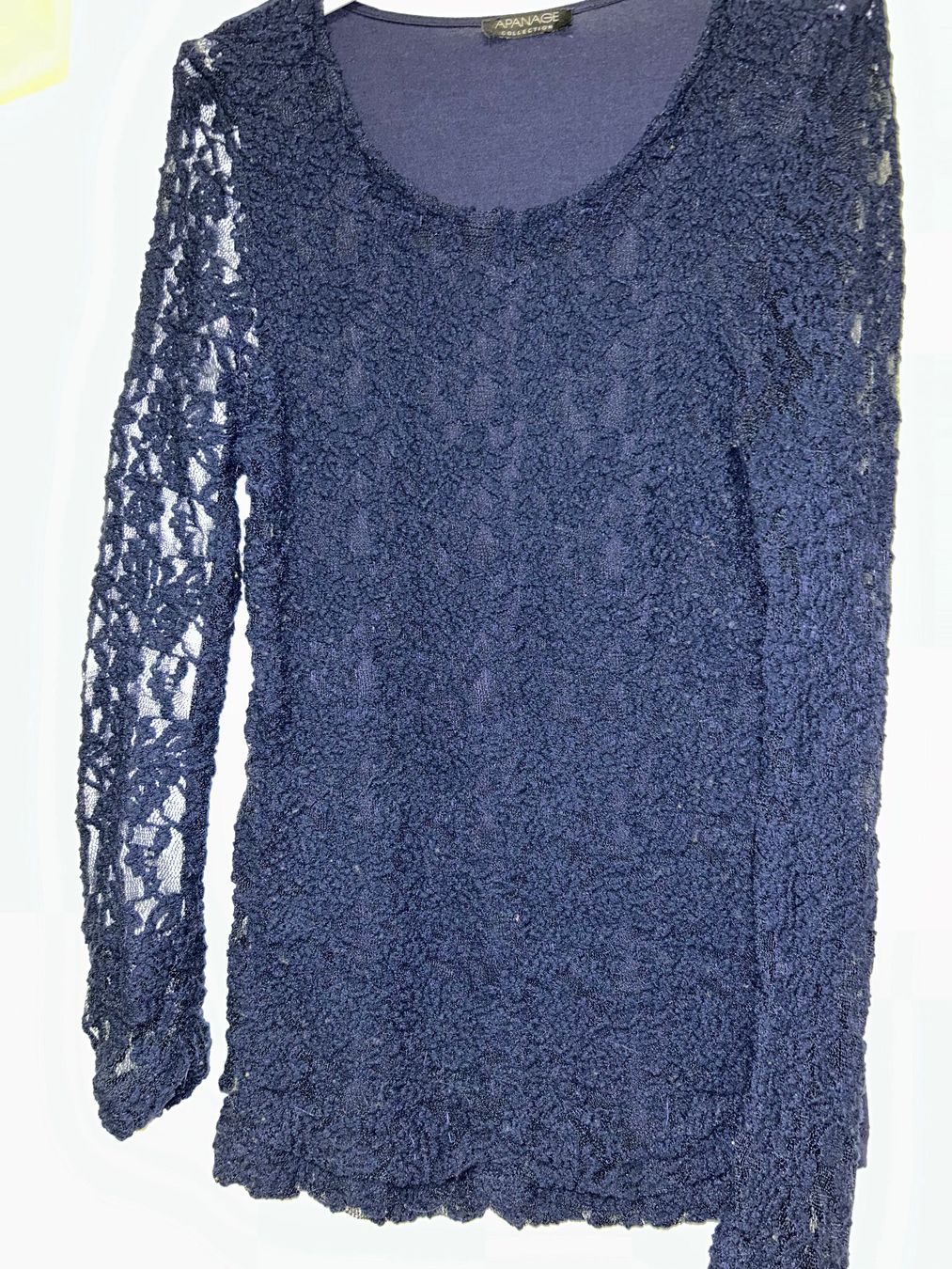 Pullover & Sweatshirts: Damenpullover mit Spitzen – Gebraucht aus Zumikon von Uranus88