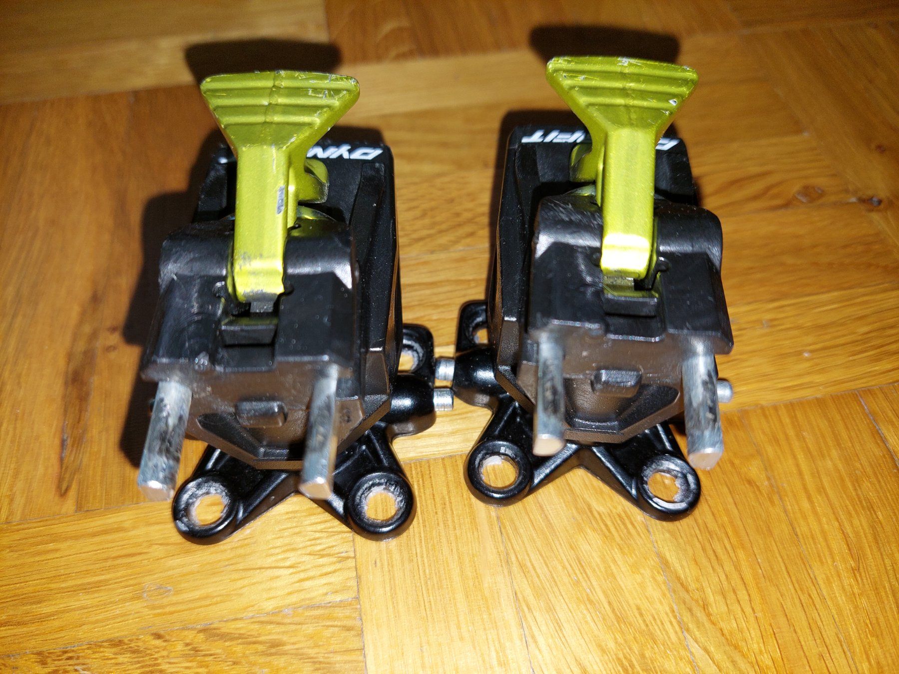 Dynafit Fixations: Skitouring Bindung Dynafit Superlite 175 – Neuf (Voir description) à Zürich par aebv 2