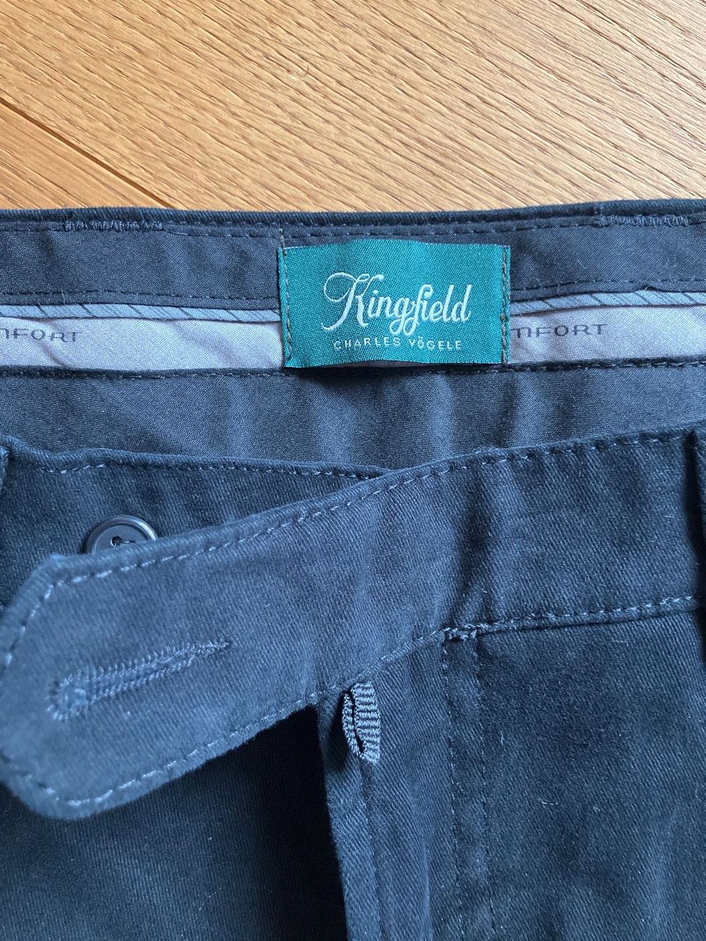 Pantaloni: Kingfield Herren Hose, NEU, Schwarz – Nuovo e nell'imballaggio originale da Unterägeri venduto da Bettsofa123 1
