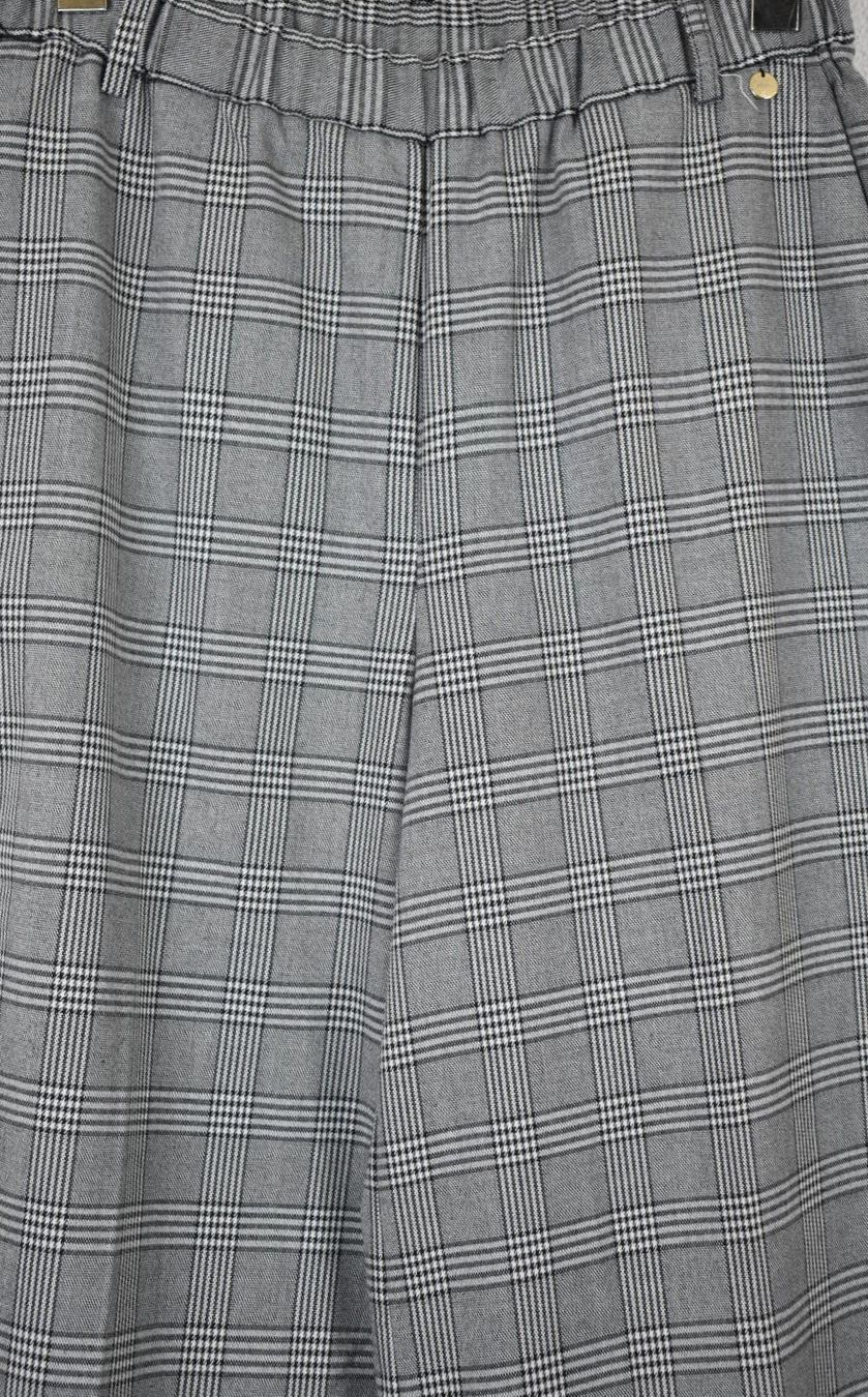 Liu Jo Pantaloni: Liu Jo Stoffhose, weites Bein, Gr.36 – Usato da Nürensdorf venduto da 2ND_STORY 3