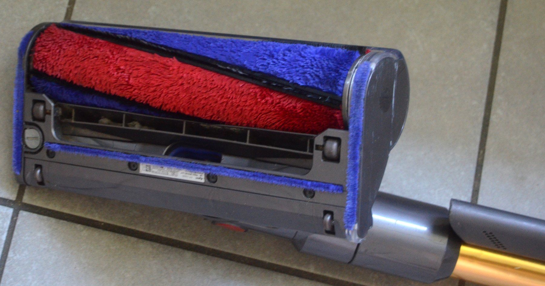 Dyson Aspirapolveri & Accessori: Dyson Cyclone V10  Staubsauger / aspirateur – Usato da Collonges venduto da arashee 4