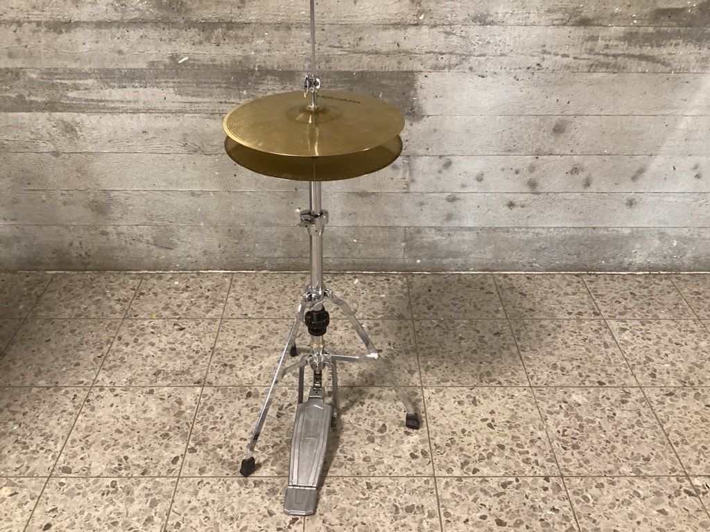 Instruments de musique: Schlagzeug – D'occasion à Birsfelden par Murfy 2